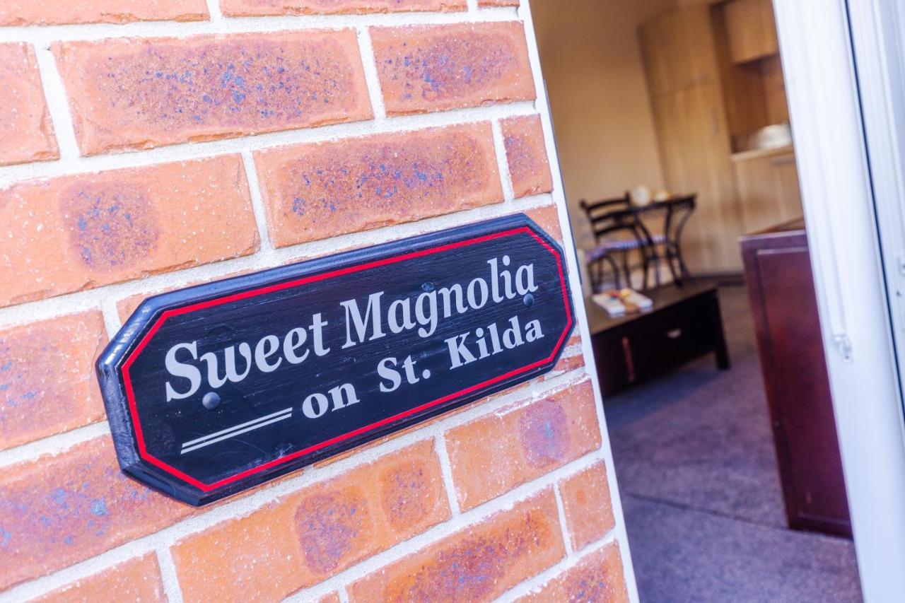 Sweet Magnolia 1 Or 2 Bedroom Suite St Kilda Cambridge With Complimentary Continental Breakfast Kültér fotó
